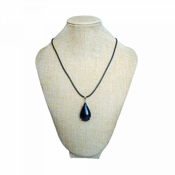 Collar de obsidiana natural